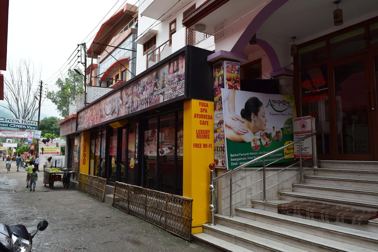 Hotel Raj Palace Rishīkesh Exteriör bild